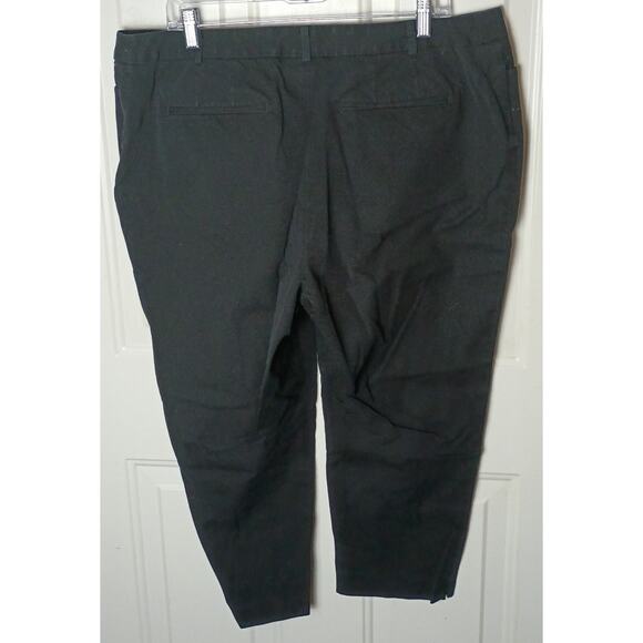 Lane Bryant Women 18 Black 4- Season Cotton Stretch Slim Capri Pants - Picture 5 of 7